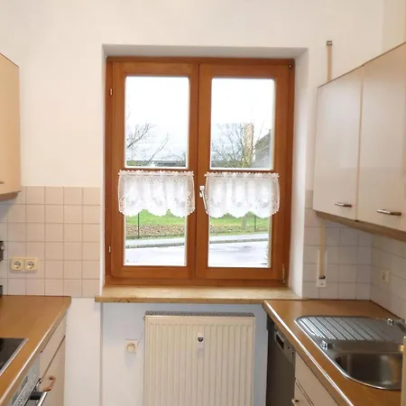 Herrliche Mit Grill Und Garten